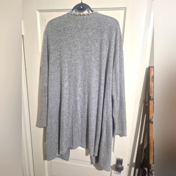 Coin 1804 Elegant Gray Women's Cardigan with Pearl Details - Picture 5 of 5